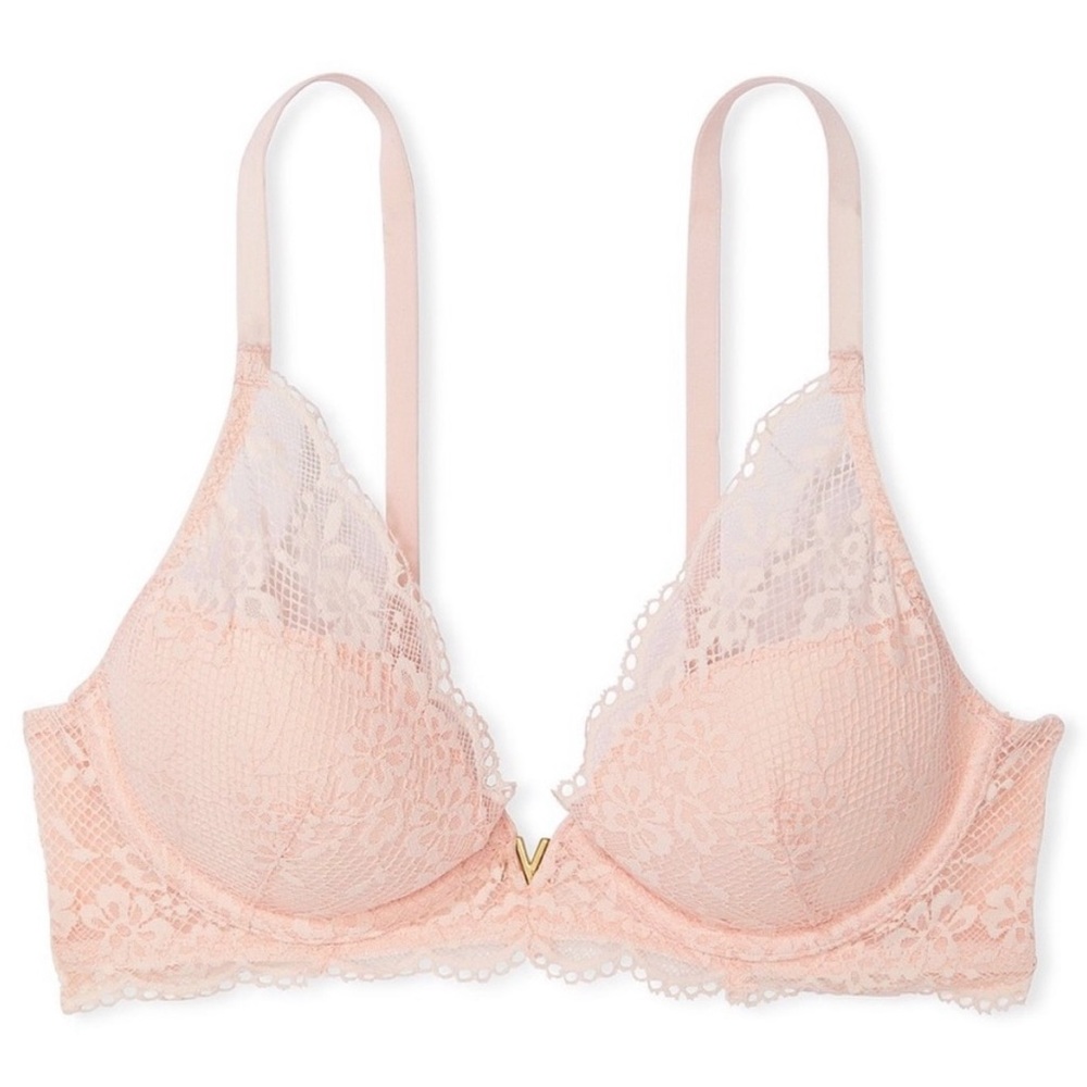 NWOT Victoria's Secret Freedom Cloud Lace Bra Size SALE*